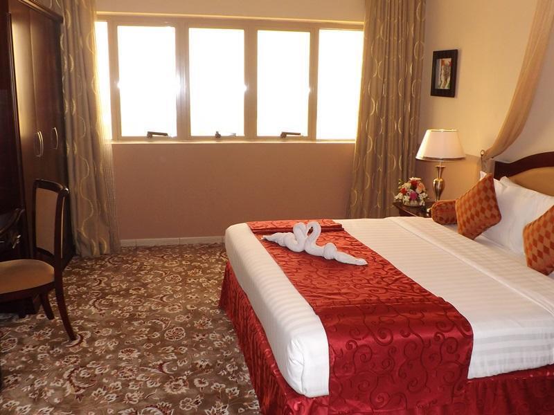 City Hotel Рас ал Хайм Екстериор снимка