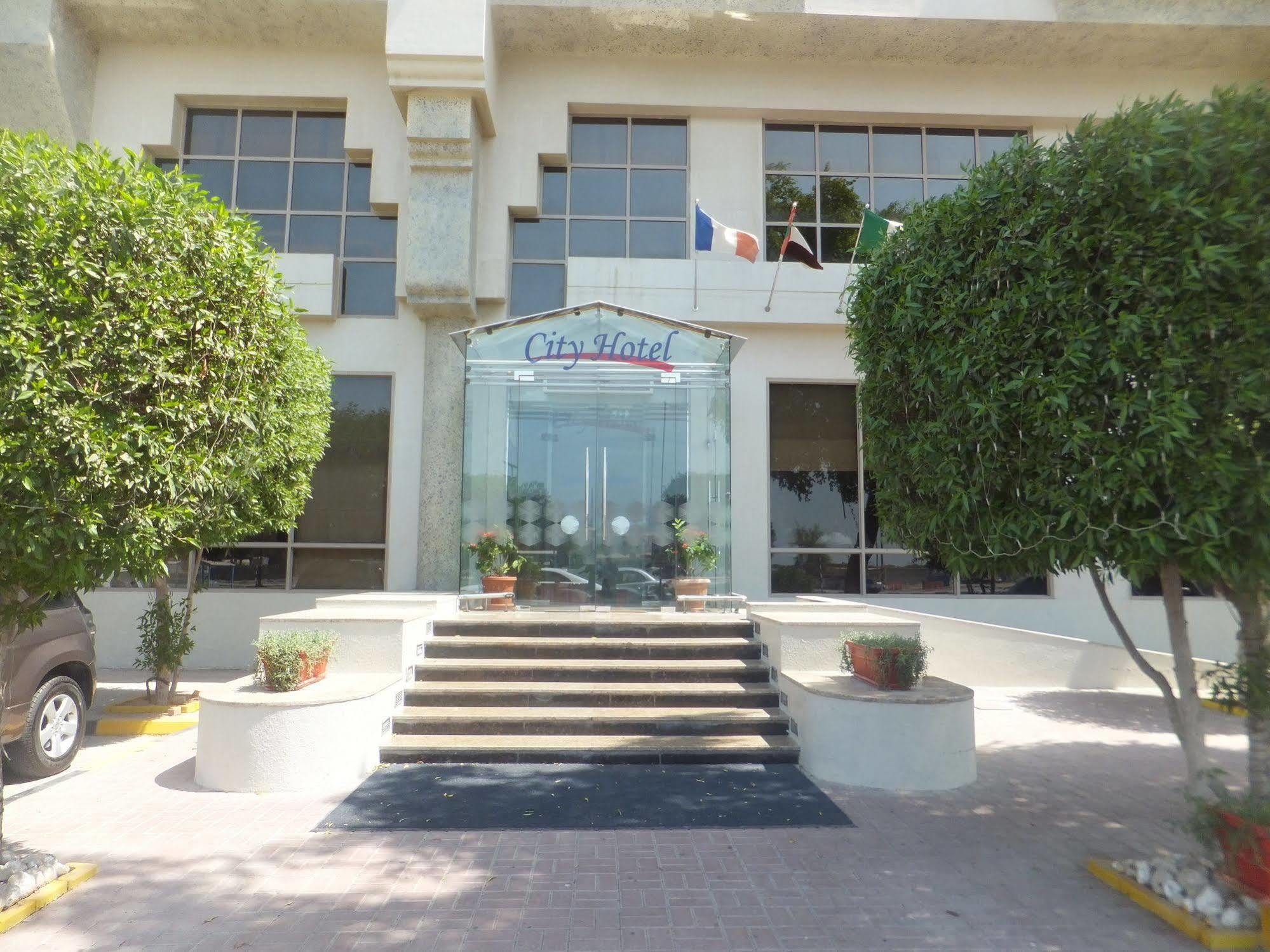 City Hotel Рас ал Хайм Екстериор снимка